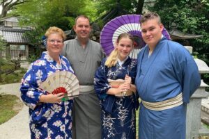 Cultural Activities :Kimono, tea ceremony, Calligraphy and Amulet - Wearing a Kimono and Apron: how to make the photos actually memorable