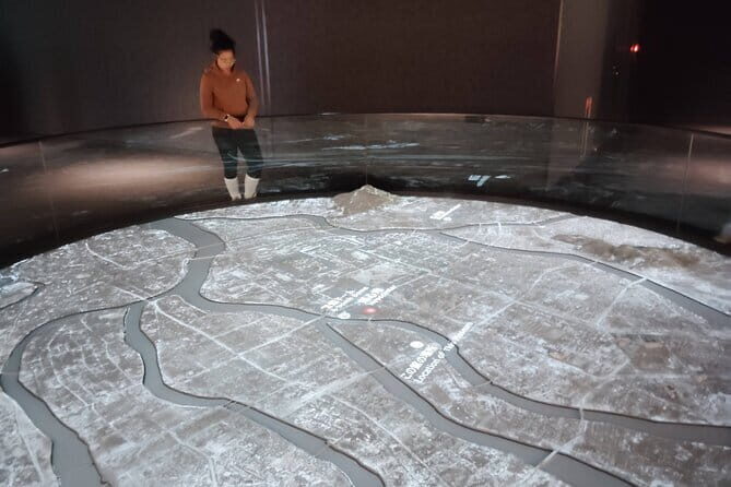 Hiroshima: Atomic Bomb Dome and Peace Memorial Museum 3 hours - Hiroshima Peace Memorial Museum: Two Hours of Quiet, Guided Focus