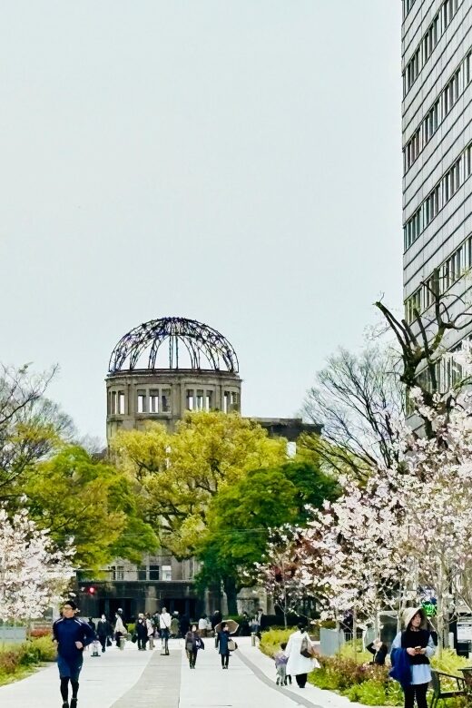 Hiroshima: History of Hiroshima Group Walking Tour - Start at the Gates of Peace and Set Your Expectations