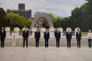 Hiroshima & Miyajima Full-Day Private Tour with Licensed Guide - Hiroshima Peace Memorial Park: Walking Through Meaning