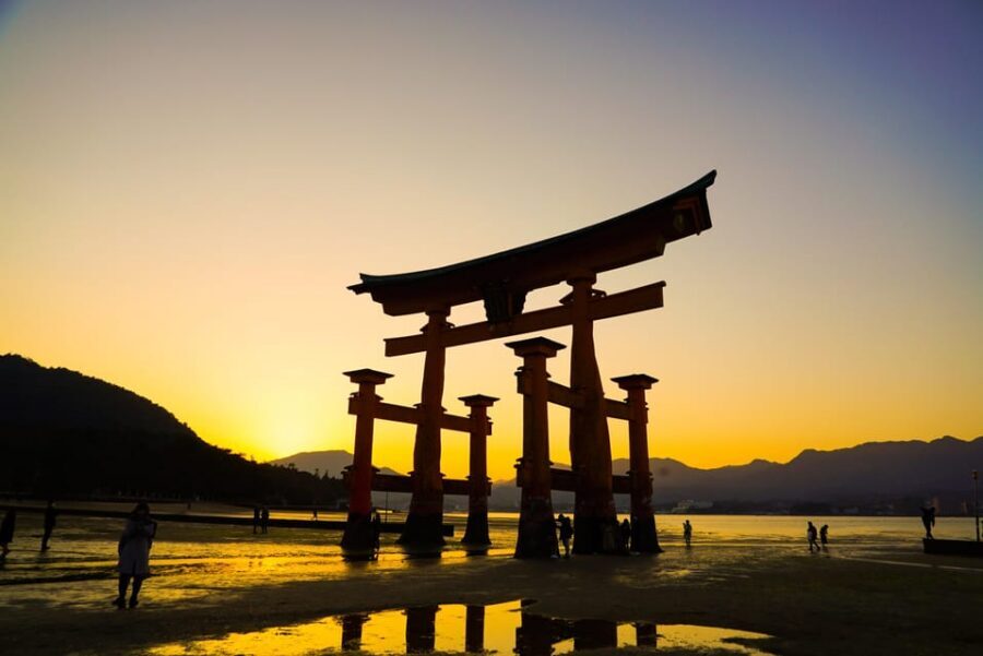 Hiroshima: Miyajima Half-day Historical Walking Tour - Price and Value: Why $106 Works Here (and When It Might Not)
