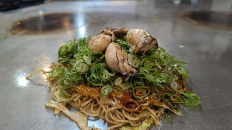 Hiroshima: Okonomiyaki Cooking Class with a Local Chef - Hiroshima okonomiyaki vs. Osaka-style: what you’re really learning