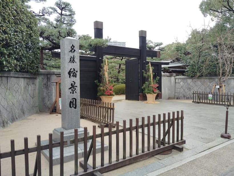 Hiroshima: Shukkei-en Garden with local guide 90min - Why a local guide changes the experience