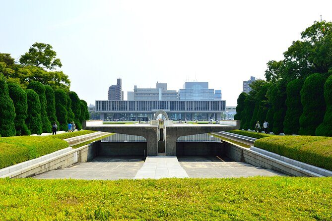 Hiroshima’s Historic Walk Private Tour: Castle, Dome & Peace Park - Price And Value: Is $445.87 Per Person Worth It?