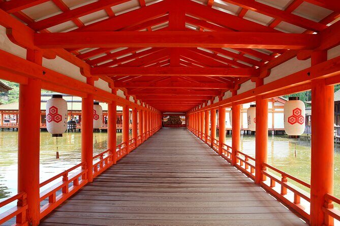 Miyajima Exploring Highlights and Sunset Cruise - Omotesando shopping street: souvenirs, snacks, and pacing